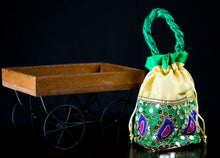 Load image into Gallery viewer, Paisley Band Embroidery Potli