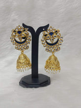 Load image into Gallery viewer, Lightweight Kundan Polki Meenakari Jhumkis
