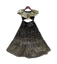 Load image into Gallery viewer, Girls Black Soft Sequence Choli With Lehenga