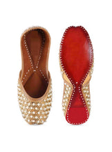 Load image into Gallery viewer, Pearl Connection Jutti